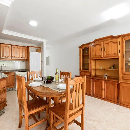 Home2book Prime Location Apartment, Playa Grande * Puerto del Carmen (Lanzarote)